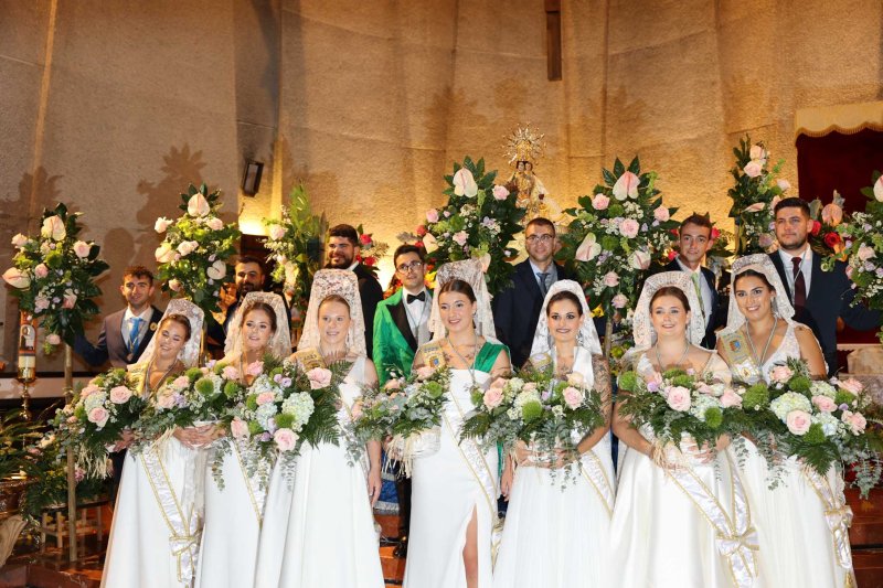 GALERIA de FOTOS de l'ofrena de flors a la Mare de Déu de Loreto de Xàbia GALERIA de FOTOS de l'ofrena de flors a la Mare de Déu de Loreto de Xàbia